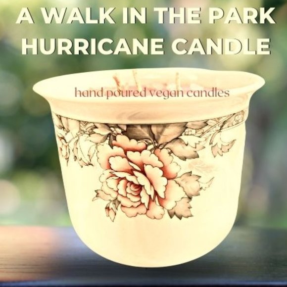 Large Porcelain Hurricane Candle - Picture 1 of 8